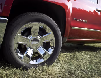 2014–15 Chevrolet Silverado LTZ Crew Cab [North America] (GMTK2) '2013–15