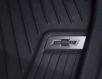 Interior 2018 Chevrolet Silverado LTZ Z71 "Centennial Edition" Crew Cab (GMTK2) '2017–18