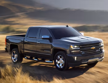 2016–18 Chevrolet Silverado LTZ Z71 Crew Cab (GMTK2) '2015–18