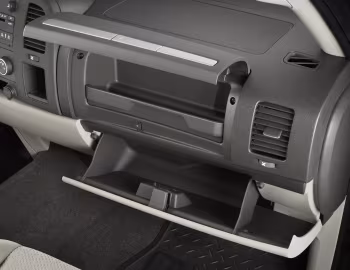 Interior 2007–13 Chevrolet Silverado Regular Cab