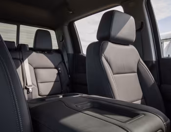 Interior 2021 Chevrolet Silverado RST Crew Cab "Redline Edition" '2020–21