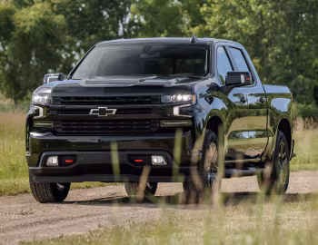 2021 Chevrolet Silverado RST Crew Cab "Redline Edition" '2020–21