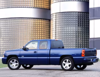 2003–07 Chevrolet Silverado SS Extended Cab