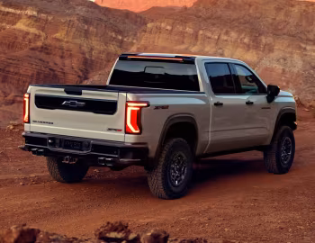 2027 Chevrolet Silverado ZR2 '2026