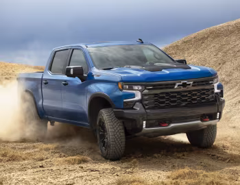 2022–26 Chevrolet Silverado ZR2 [North America] '2021–26