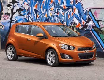 2012–16 Chevrolet Sonic 5-door [North America] '08.2011–16