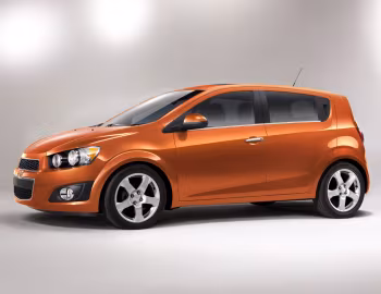 2012–16 Chevrolet Sonic 5-door [North America] '08.2011–16