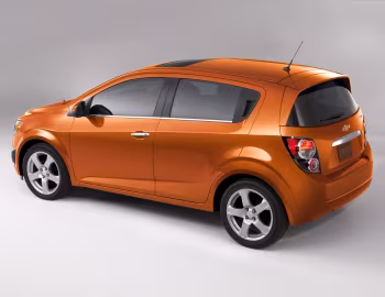 2012–16 Chevrolet Sonic 5-door [North America] '08.2011–16