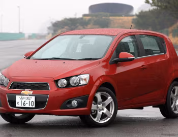 Chevrolet Sonic 5-door [Japan] '11.2011–16