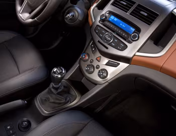 Interior 2012–16 Chevrolet Sonic Sedan [North America] '08.2011–16