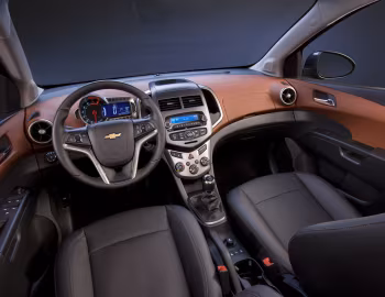 Panel frontal 2012–16 Chevrolet Sonic Sedan [North America] '08.2011–16