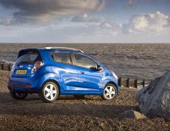 Chevrolet Spark [UK-spec] (M300) '2011–13