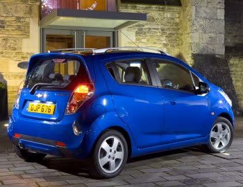 Chevrolet Spark [UK-spec] (M300) '2011–13