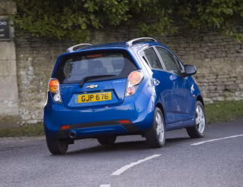 Chevrolet Spark [UK-spec] (M300) '2011–13