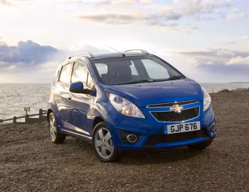 Chevrolet Spark [UK-spec] (M300) '2011–13