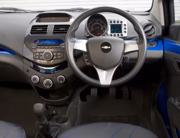Panel frontal Chevrolet Spark [UK-spec] (M300) '2011–13