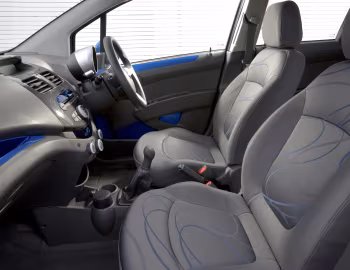 Interior Chevrolet Spark [UK-spec] (M300) '2011–13