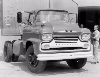 1958 Chevrolet Spartan 90 Tractor Truck