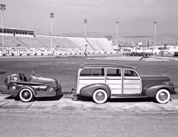 1940 Chevrolet Special DeLuxe Station Wagon (KA-2109)