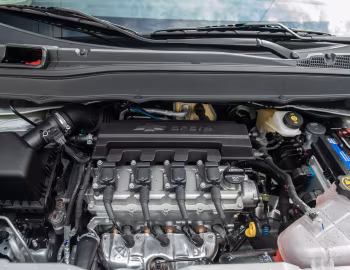 Sob o capô 2020–24 Chevrolet Spin Premier '2019–24