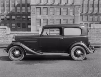 1934 Chevrolet Standard Coach (DC)