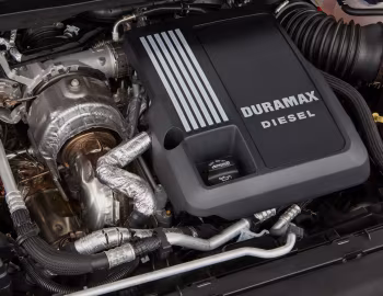Bajo el capó 2021–24 Chevrolet Suburban Premier Duramax '2020–24