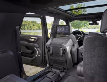 Interior 2021–24 Chevrolet Suburban Z71 '2020–24