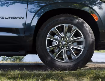 2021–24 Chevrolet Suburban Z71 '2020–24