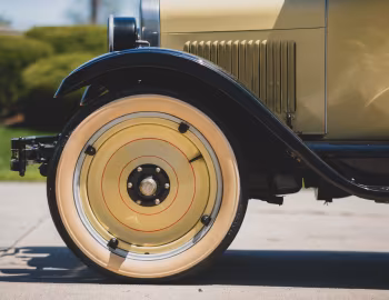 1925 Chevrolet Superior Sedan (Series K)