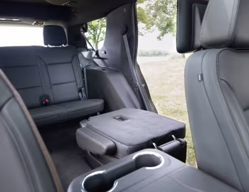 Interior 2021–24 Chevrolet Tahoe High Country '2020–24