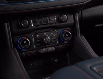 Interior Chevrolet Tahoe RST [CIS] '2021–22