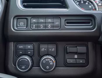 Interior Chevrolet Tahoe Z71 [Middle East] '2020–24