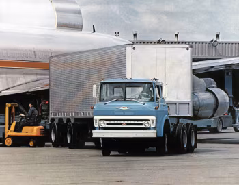 1966 Chevrolet TM80000 Tractor Truck