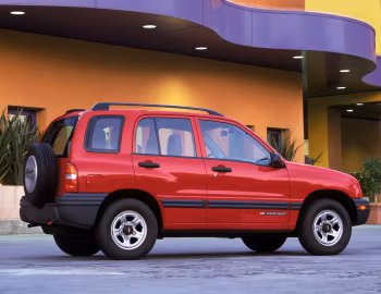 1999–2004 Chevrolet Tracker [North America] '1998–2004