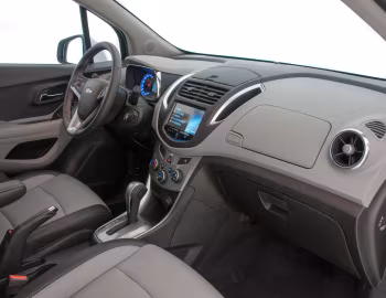 Интерьер Chevrolet Tracker [Latam] '2013–16