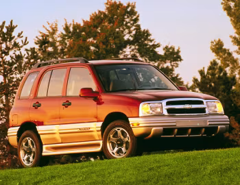 1999–2004 Chevrolet Tracker [North America] '1998–2004
