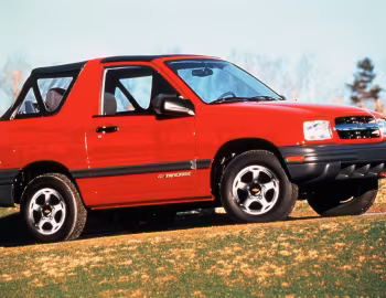 1999–2004 Chevrolet Tracker Convertible [North America] '1998–2004