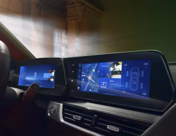 Interior Chevrolet Tracker RS 335T [China] '2022–26