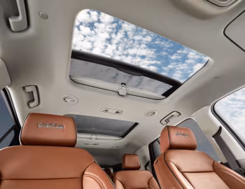 Interior 2018–21 Chevrolet Traverse High Country [North America] '2017–21