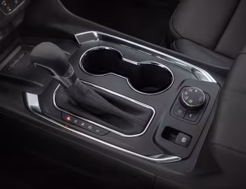 Interior 2022–23 Chevrolet Traverse High Country [North America] '2021–23