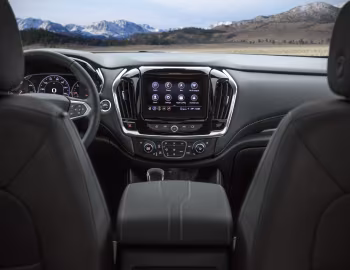 Interior 2022–23 Chevrolet Traverse Premier [North America] '2021–23