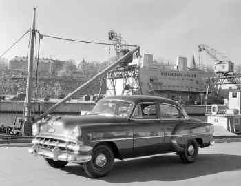 1954 Chevrolet Two-Ten DeLuxe 4-door Sedan (2103-1069W)