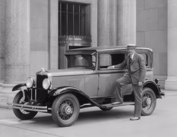 1930 Chevrolet Universal Coach (8AD)