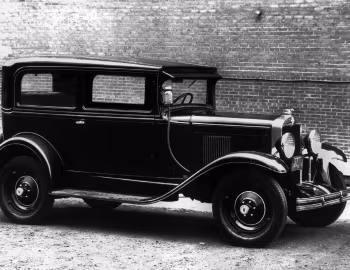 1930 Chevrolet Universal Coach (8AD)