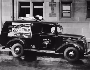 1937 Chevrolet Master Van (GC)