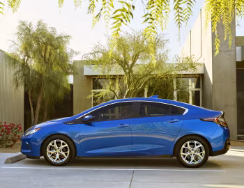 2016–19 Chevrolet Volt Premier '2015–02.2019
