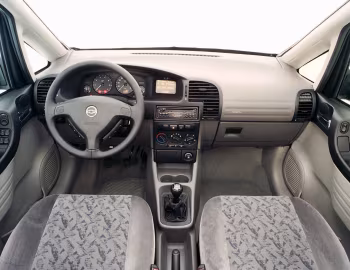 Interior Chevrolet Zafira (A) '03.2001–02
