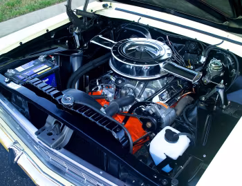 Bajo el capó 1966 Chevrolet Chevy II Nova SS L79 Sport Coupe (11837)