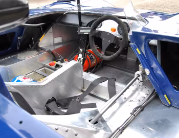 Interior Chevron B19