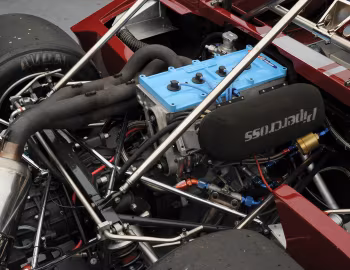 Sous la capuche Chevron B19